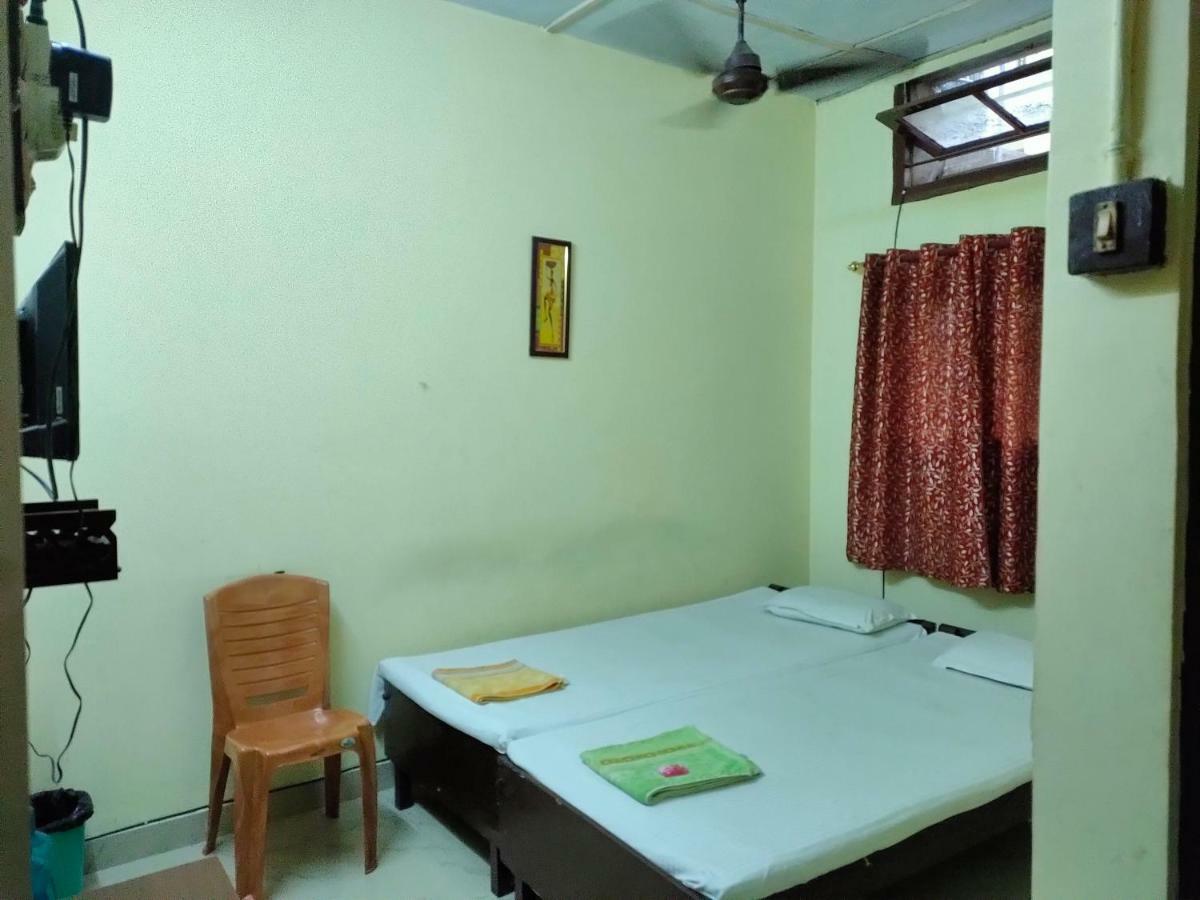 Chandrupal Lodging 古瓦哈提 外观 照片