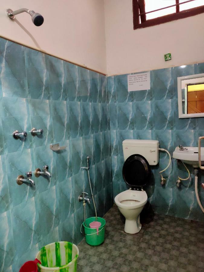 Chandrupal Lodging 古瓦哈提 外观 照片