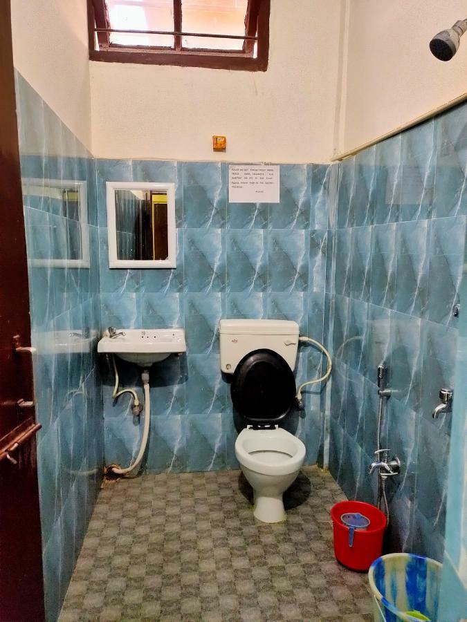 Chandrupal Lodging 古瓦哈提 外观 照片