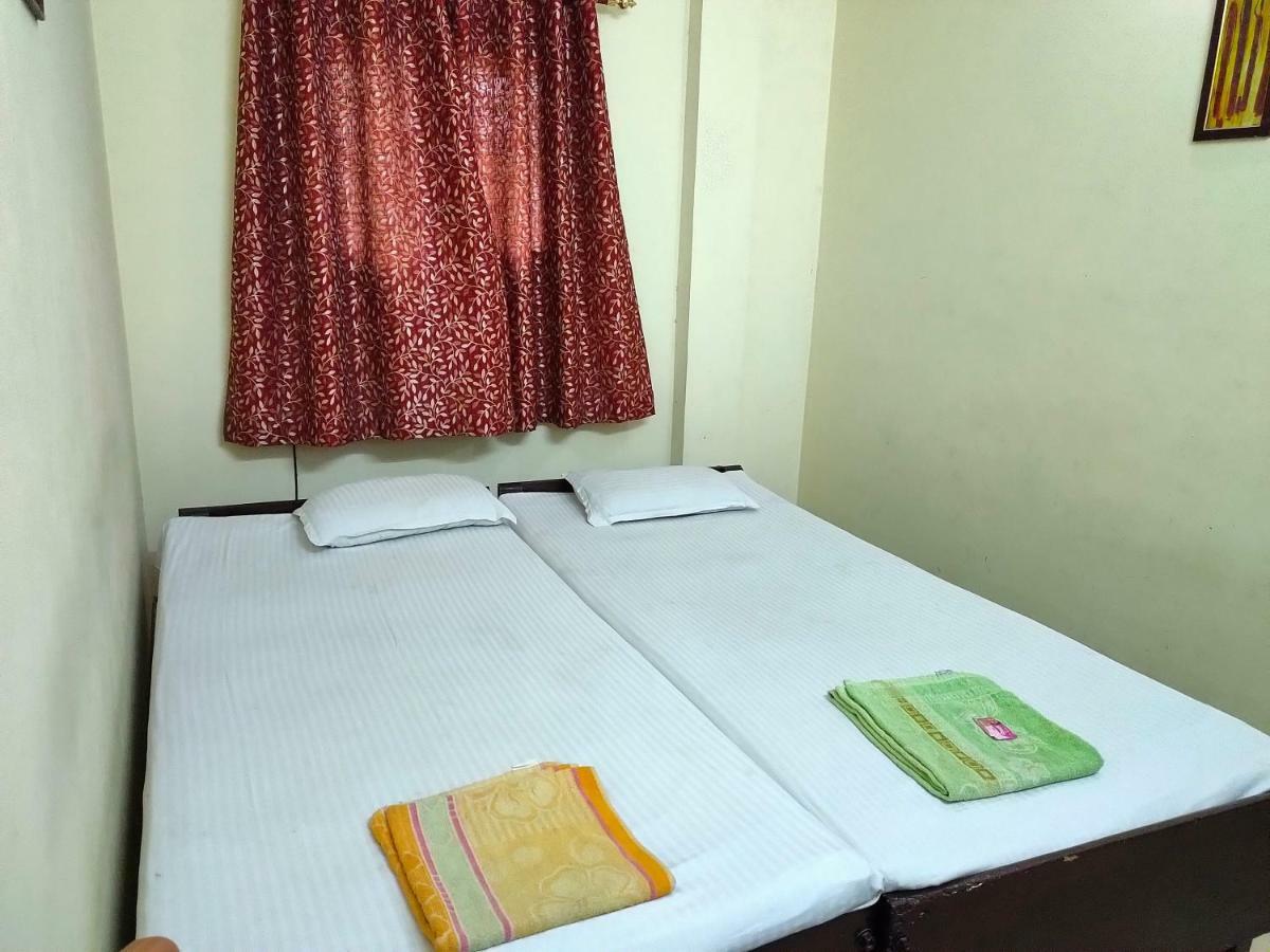 Chandrupal Lodging 古瓦哈提 外观 照片