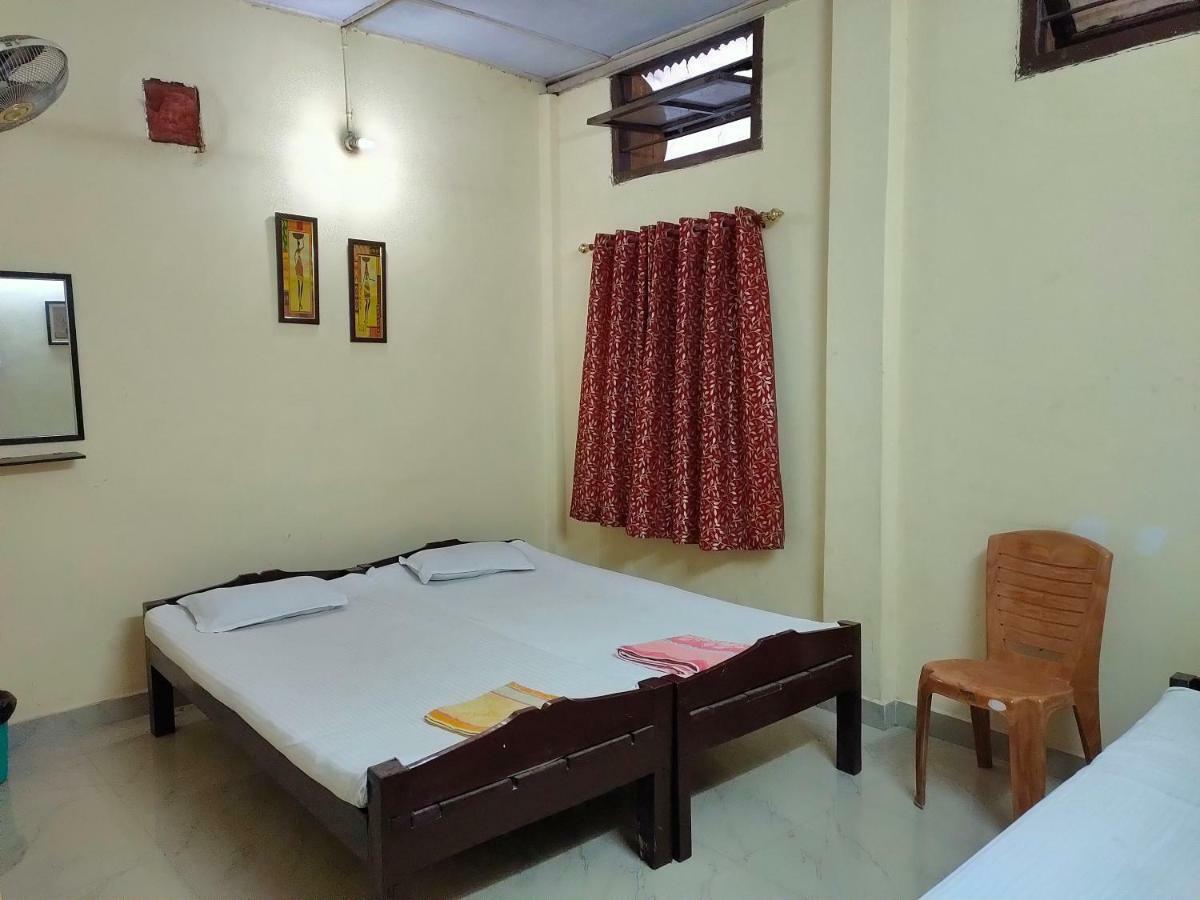 Chandrupal Lodging 古瓦哈提 外观 照片